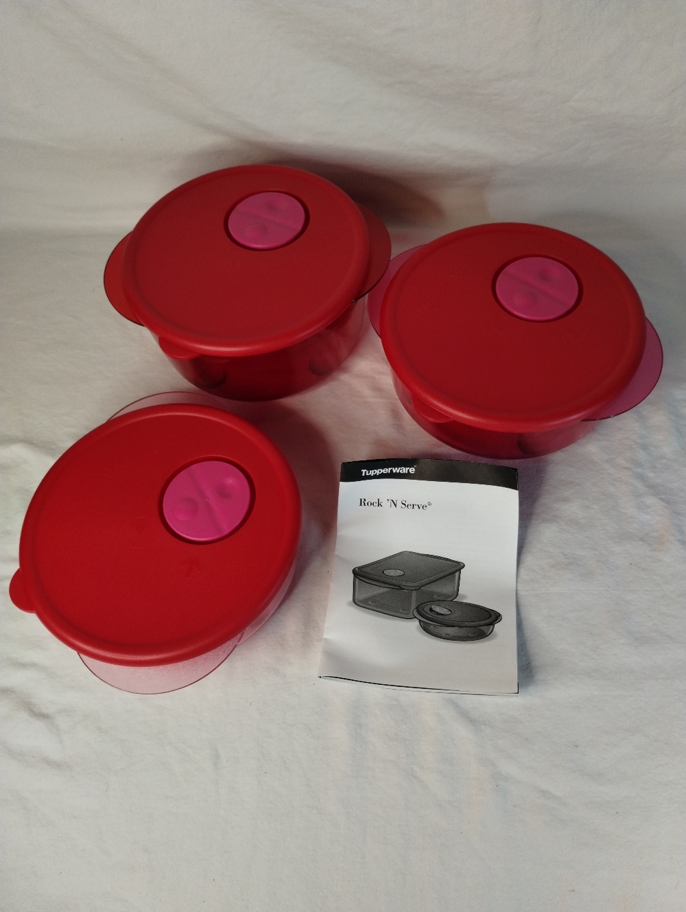 Tupperware Rock 'N Serve Containes - Set Of 3 NEW RETIRED STOCK - Picture 10 of 16